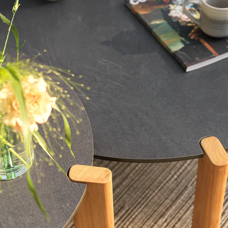 Domino Coffee table Ø70 cm