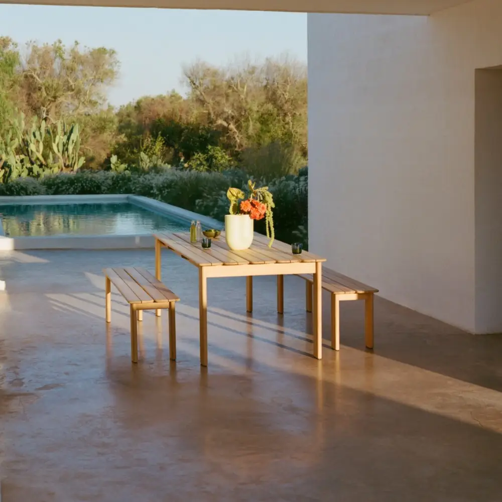 Outdoor Teak Table Assemble