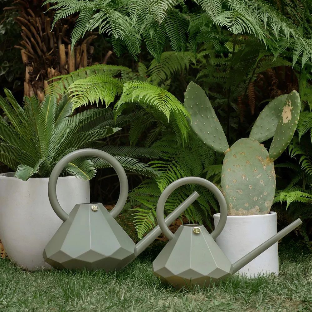 Diamond Watering can 8L Eucalyptus