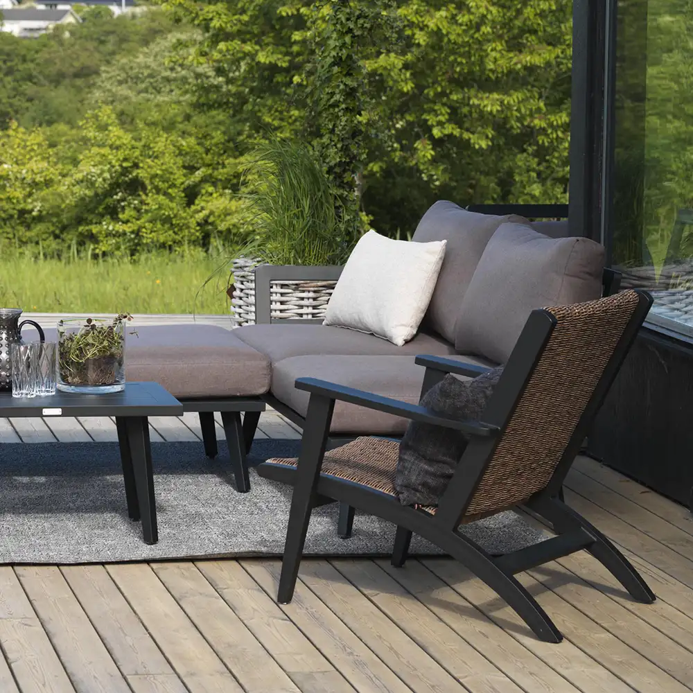 Kira armchair black/rustic