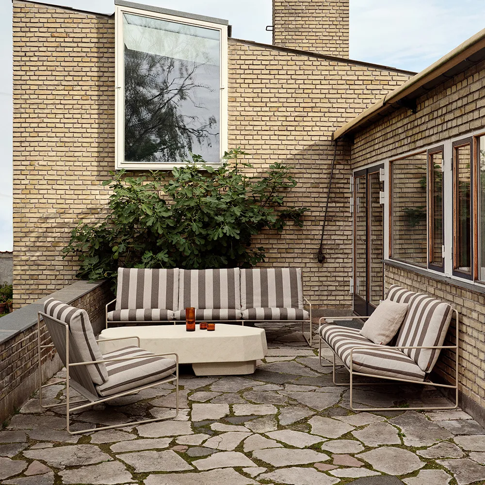 Desert Armchair Stripe Black/Chocolate