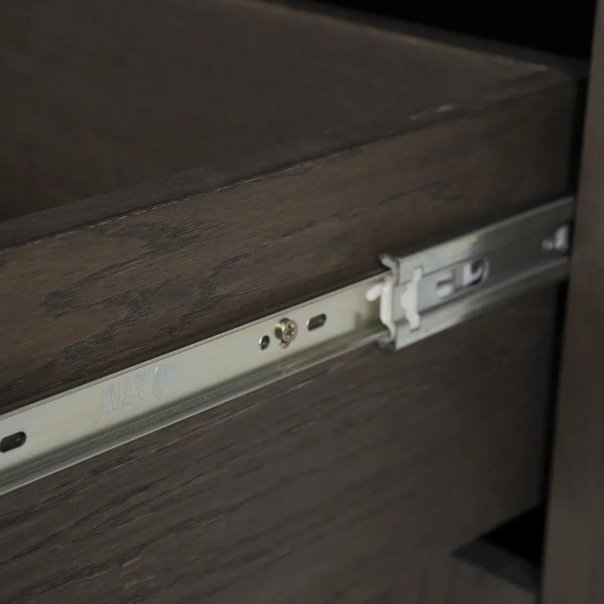 Helsinki Cabinet 150x220cm - brown