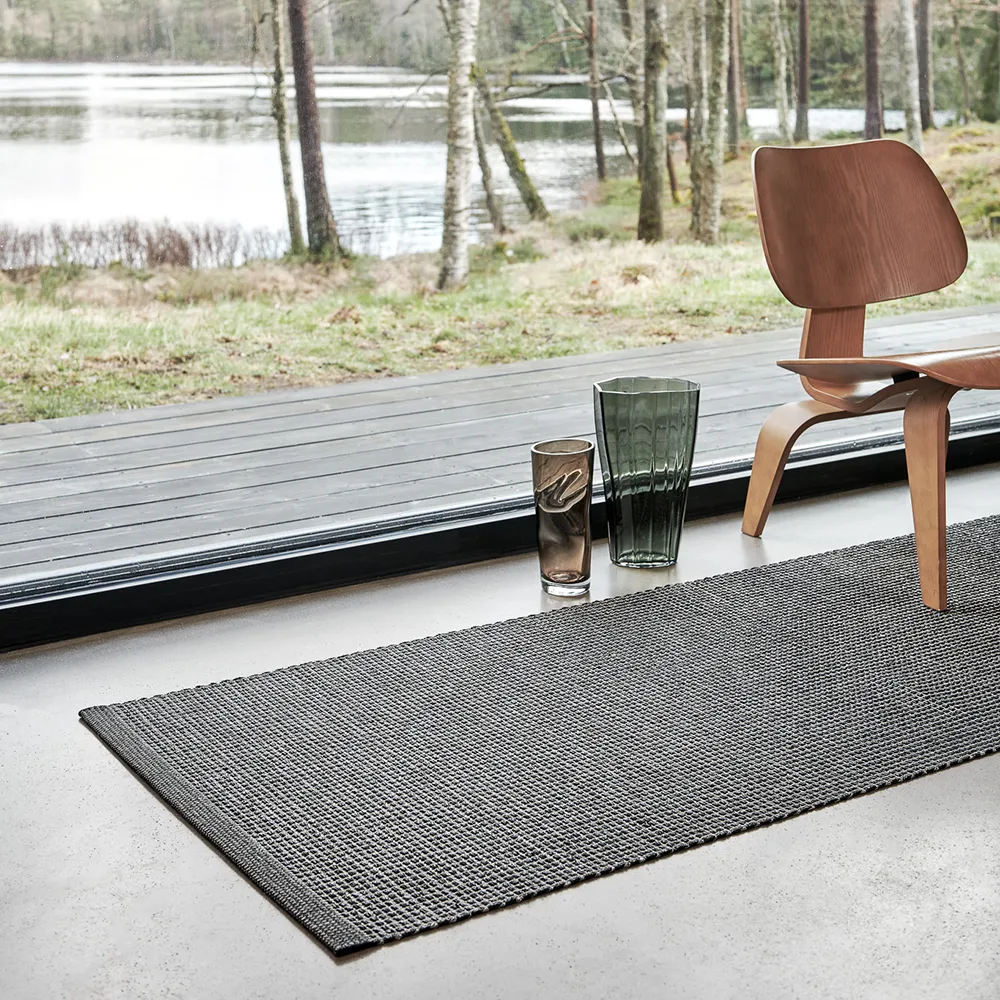 Emm carpet 70x240 cm Black/Linen Metallic