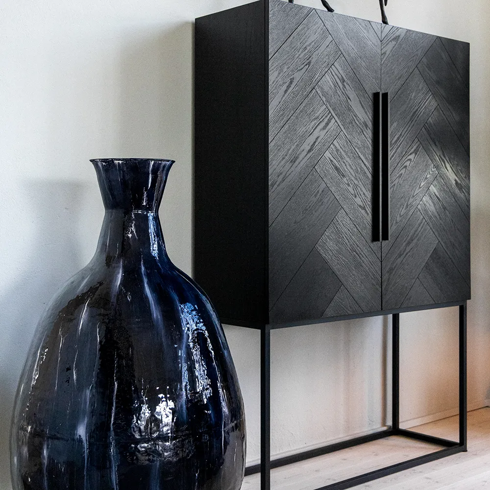 Cloud cabinet Black