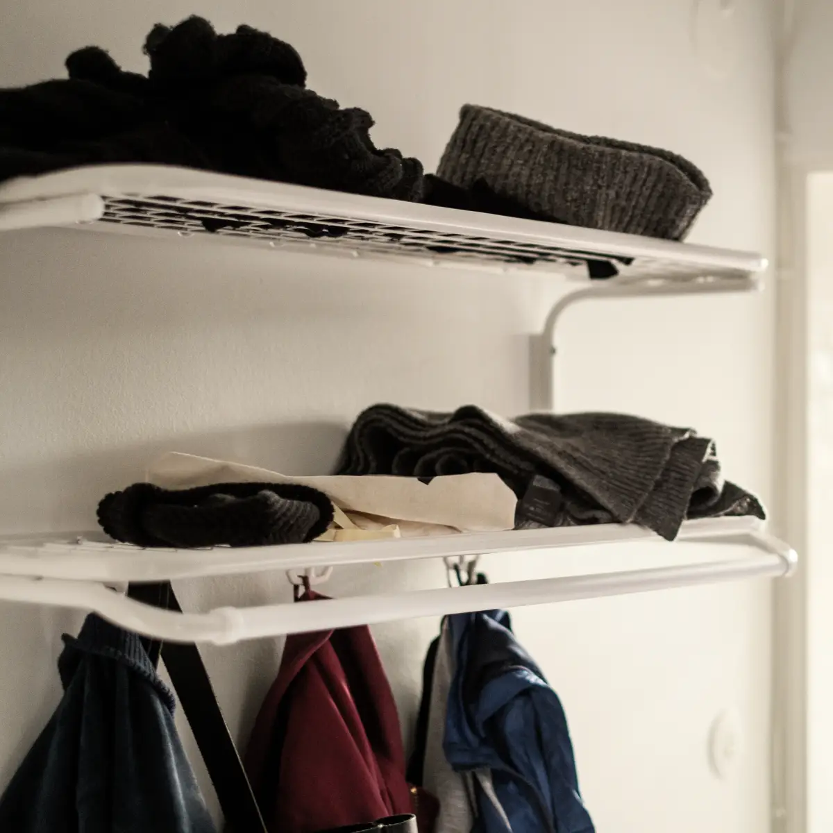 Classic Hat shelf 100 cm White Chrome