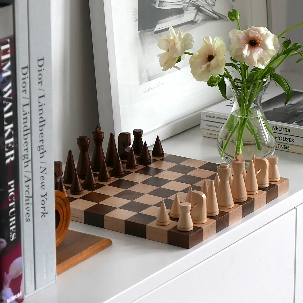 Chess The Minimalist