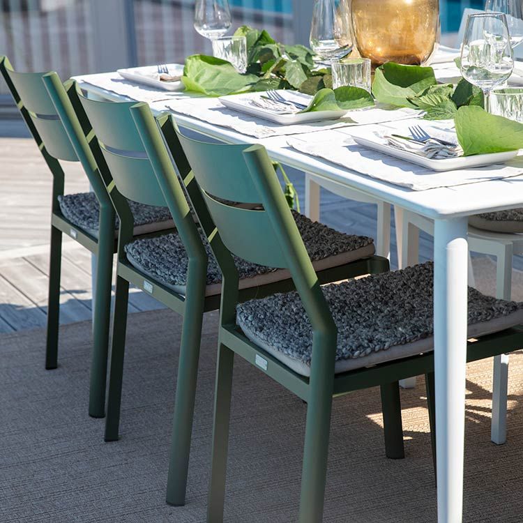 Delia dining chair moss green