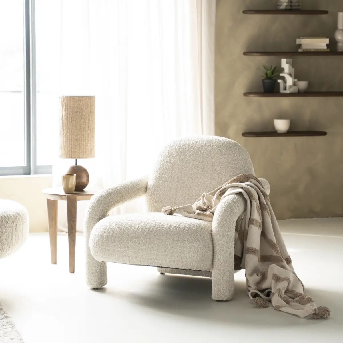 Monica Armchair - beige Asti