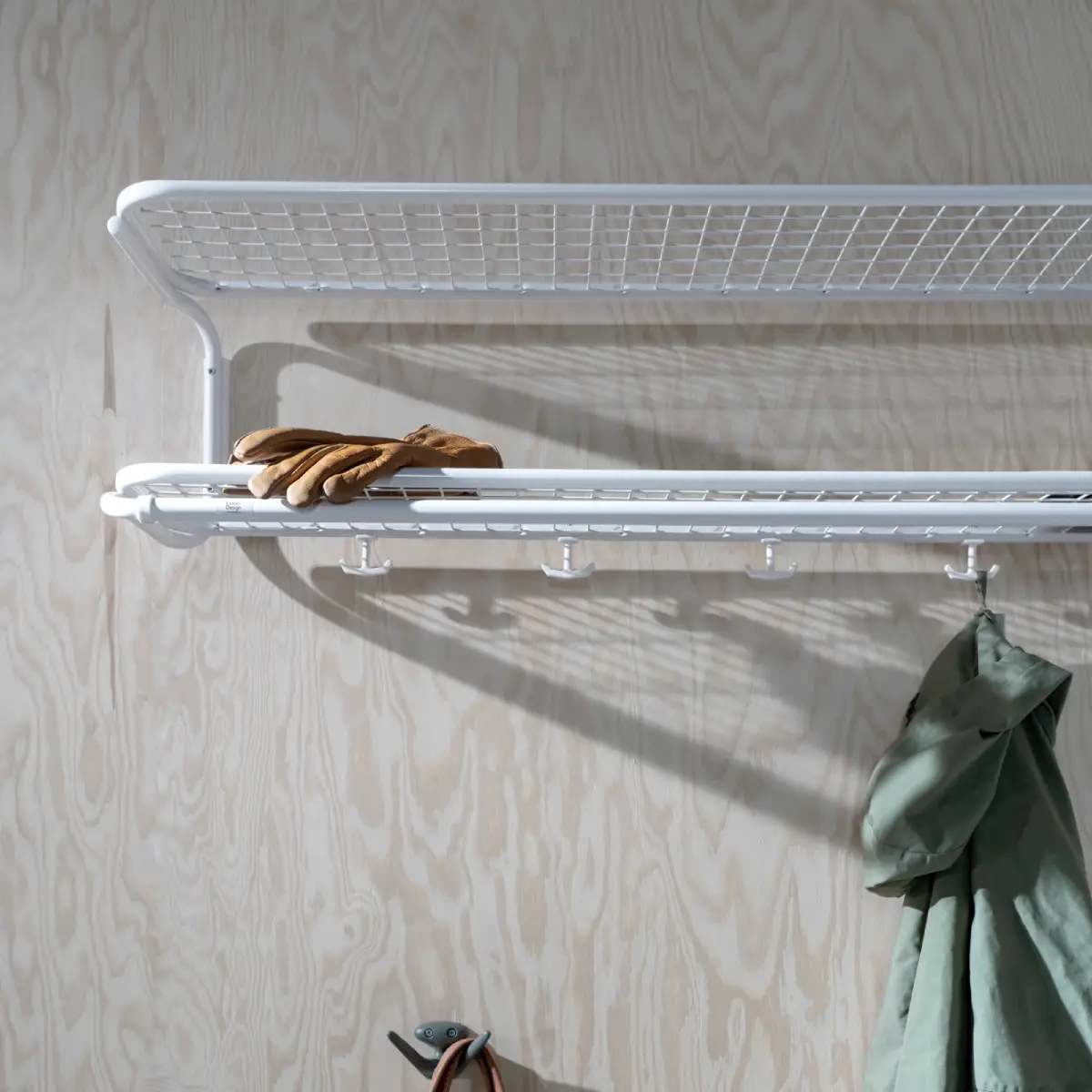 Classic Hat shelf 100 cm White White
