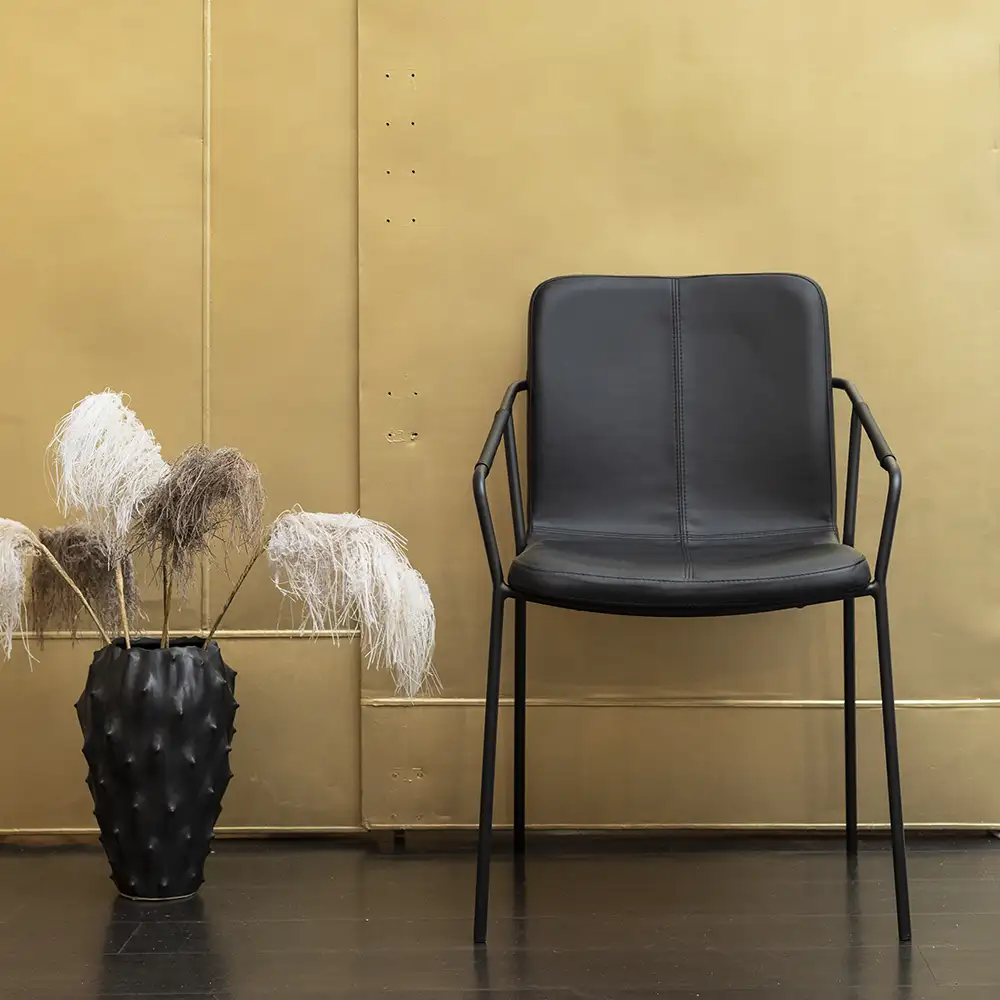 Evo Armchair black 2-pack