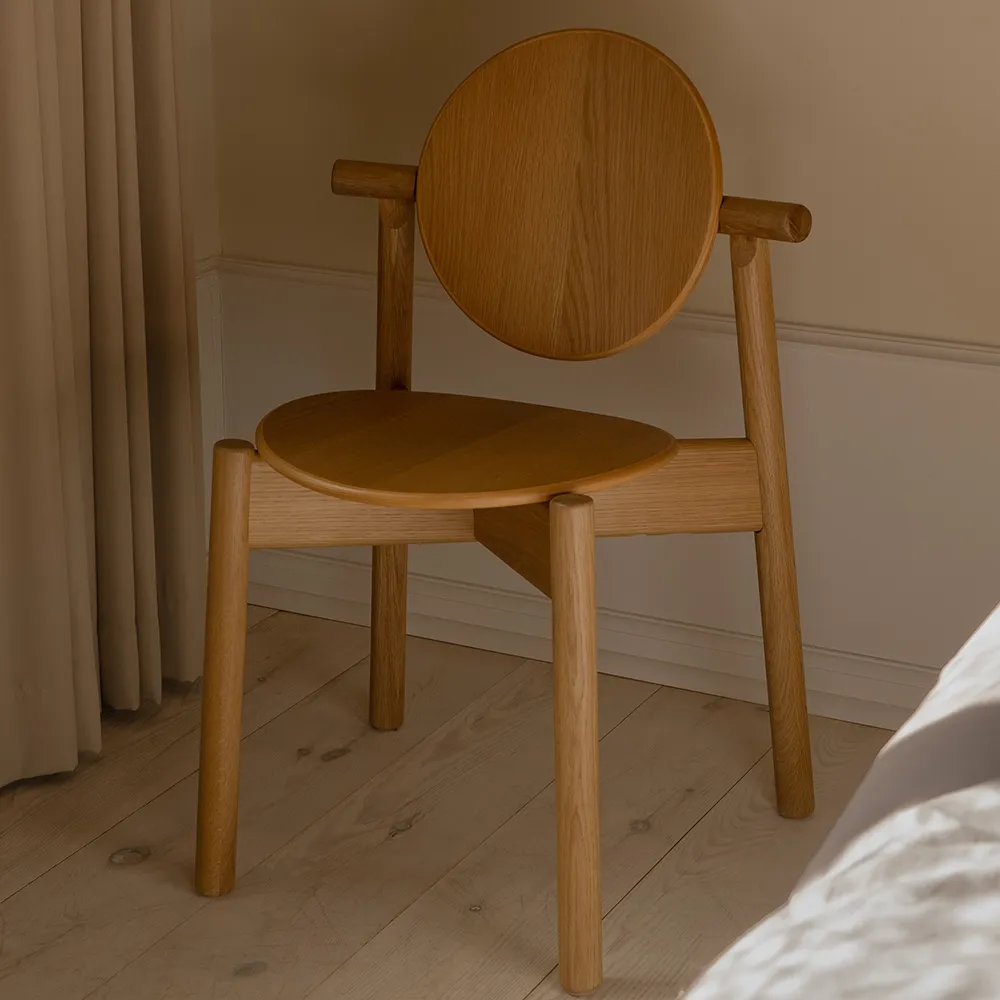 Dining Chair in Oak Heiko