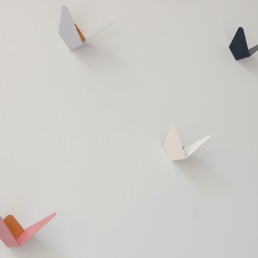 Butterflies Hook Pearl White