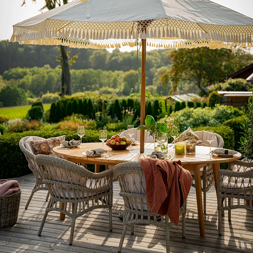 Parasol with fringes Ø300 cm