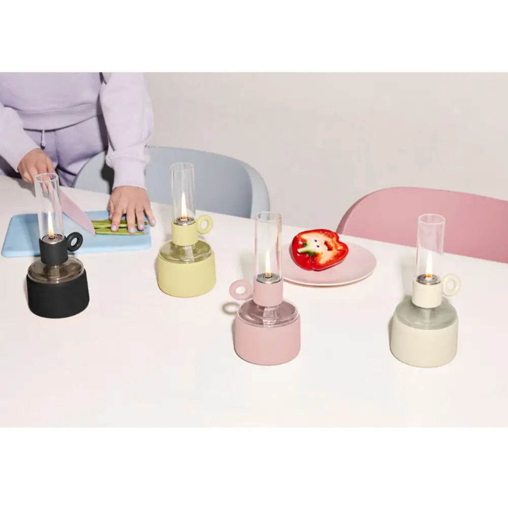 Flamtastique oil lamp XS pale yellow