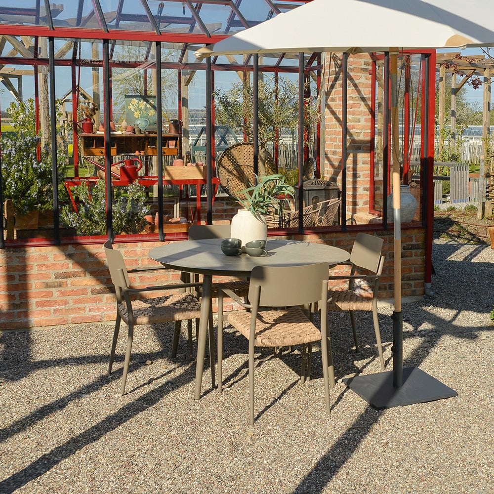 Borgeby armchair Black