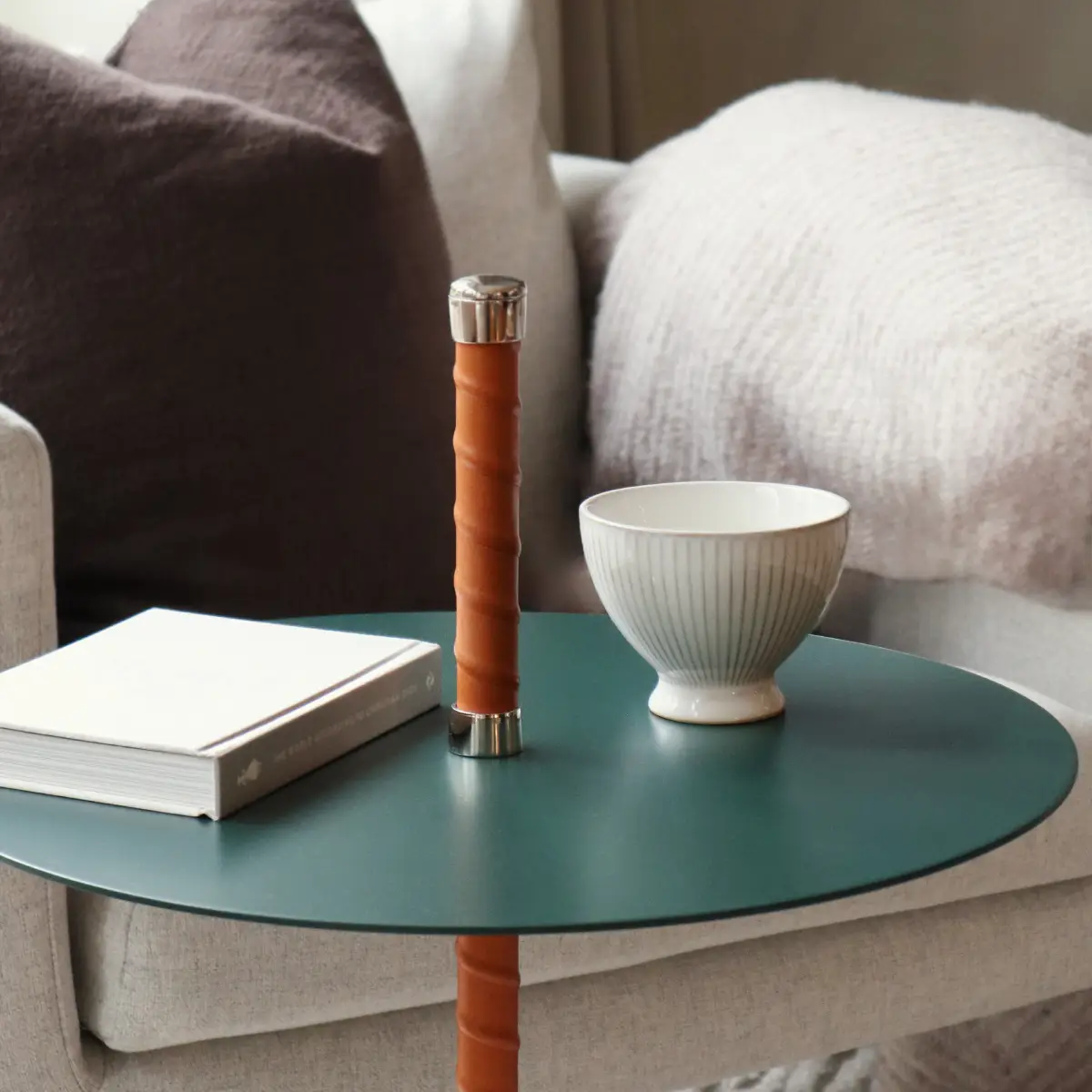 Cabaret side table green leather, stainless steel