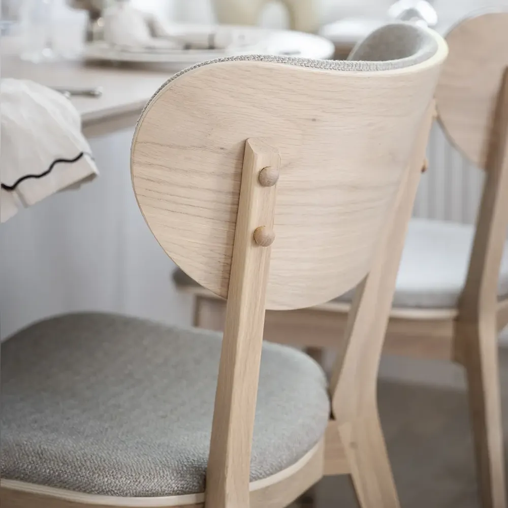 Kato dining chair whitewashed oak/lightgrey fabric