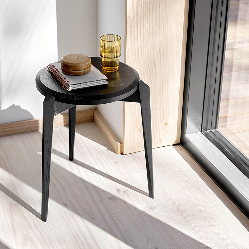 Stool SM840 black lacquered oak