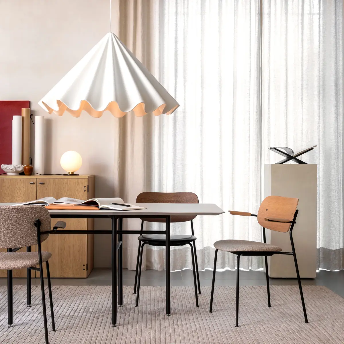 Dancing Ceiling Light Off-white Ø95 cm