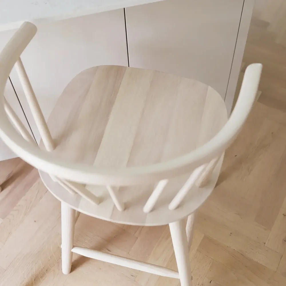 Carmen bar stool white pigmented