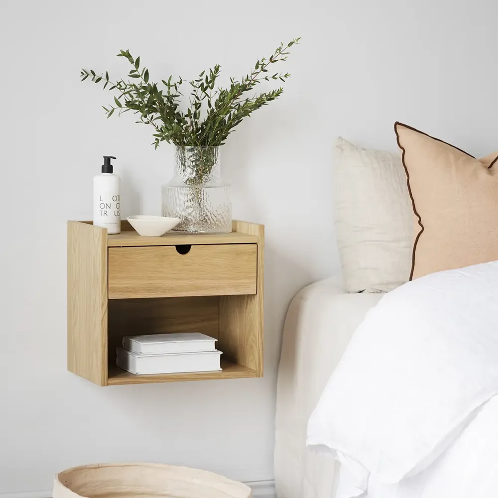 Hillmond bedside table oak