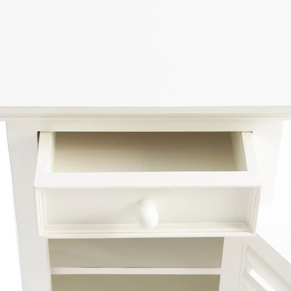 New Orleans Bedcabinet right