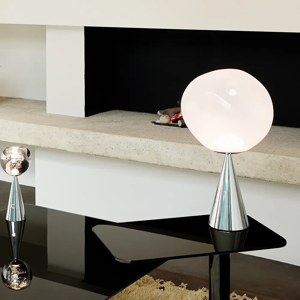 Melt Table lamp Opal/Silver LED