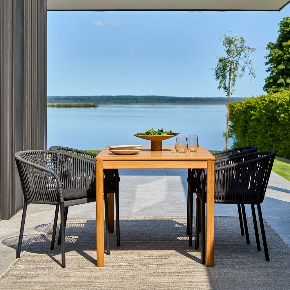 Joe/Delta dining set