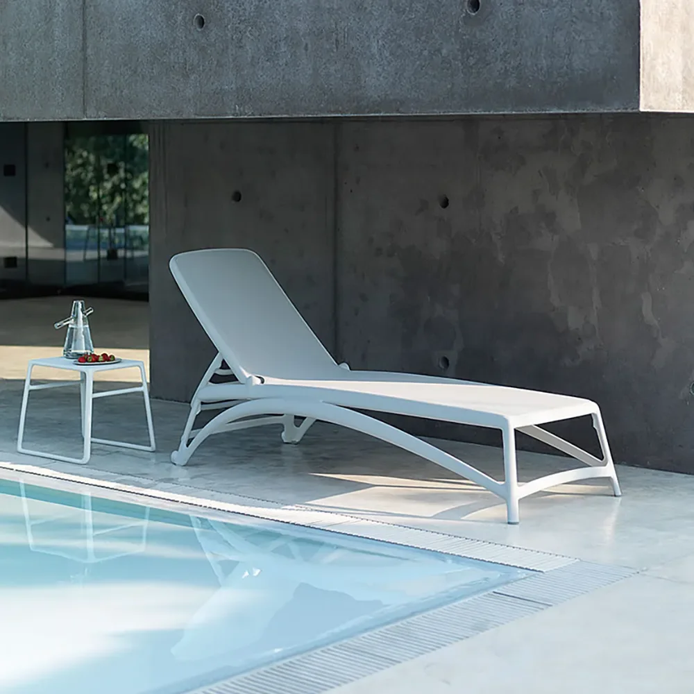 Pop side table White