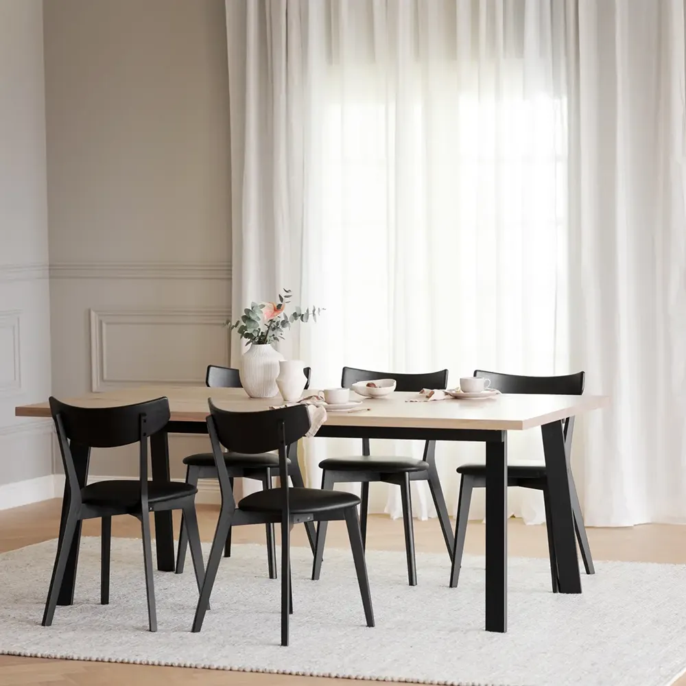 Ami dining chair black oak/black faux leather