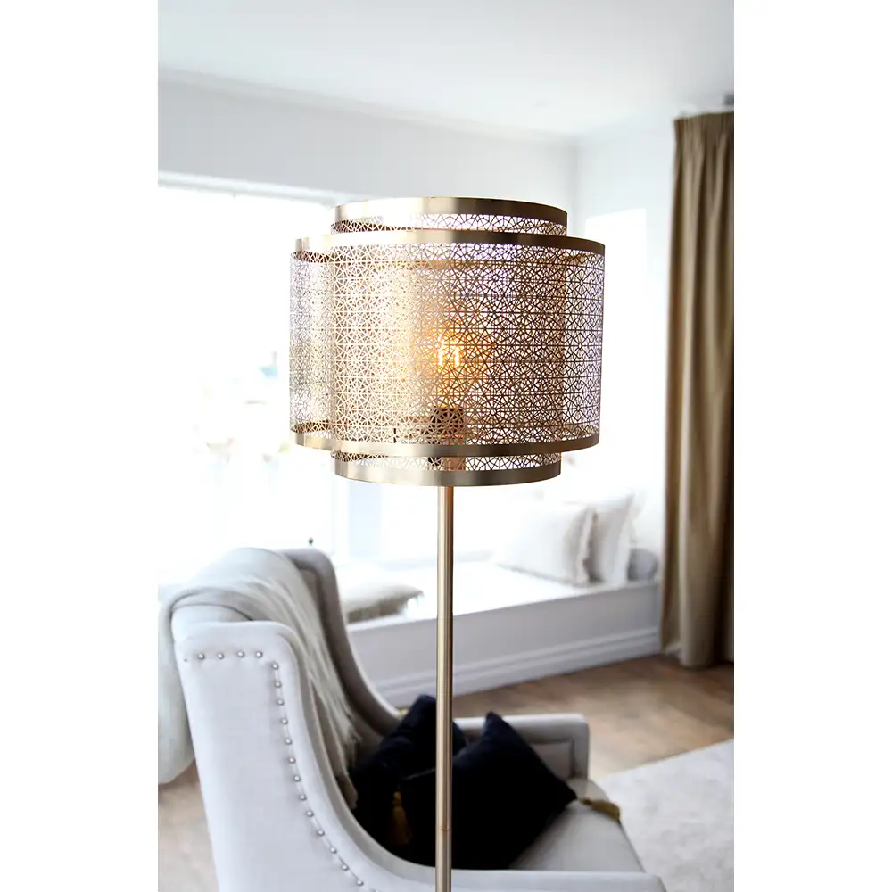 Hermine floor lamp