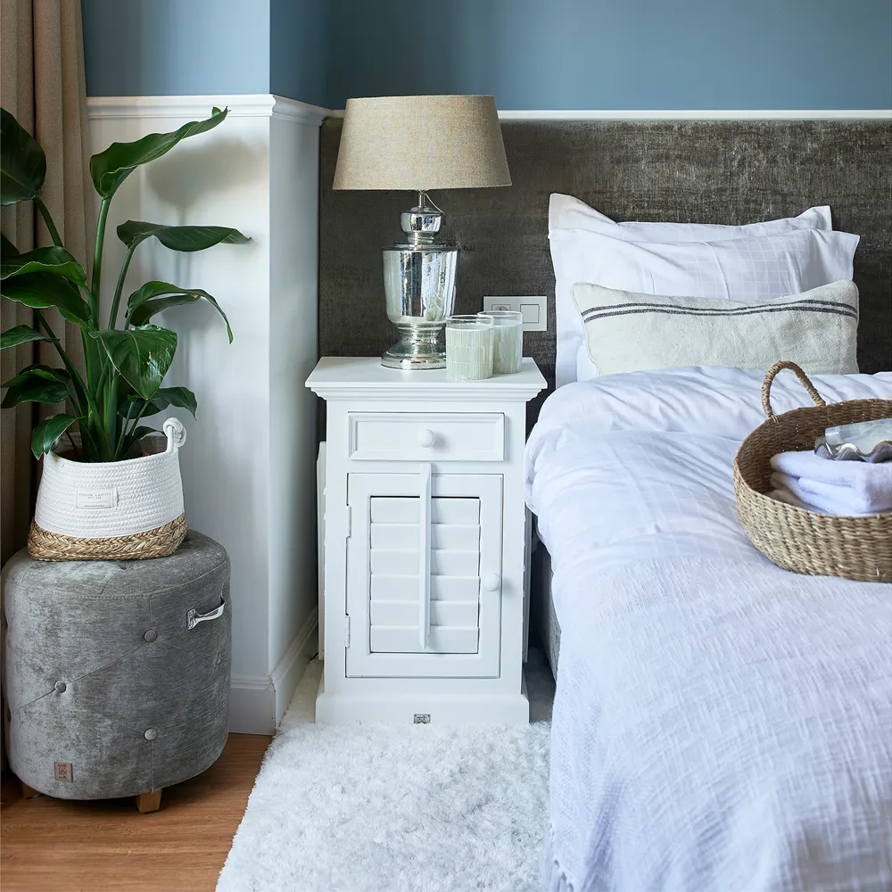 New Orleans Bedcabinet left