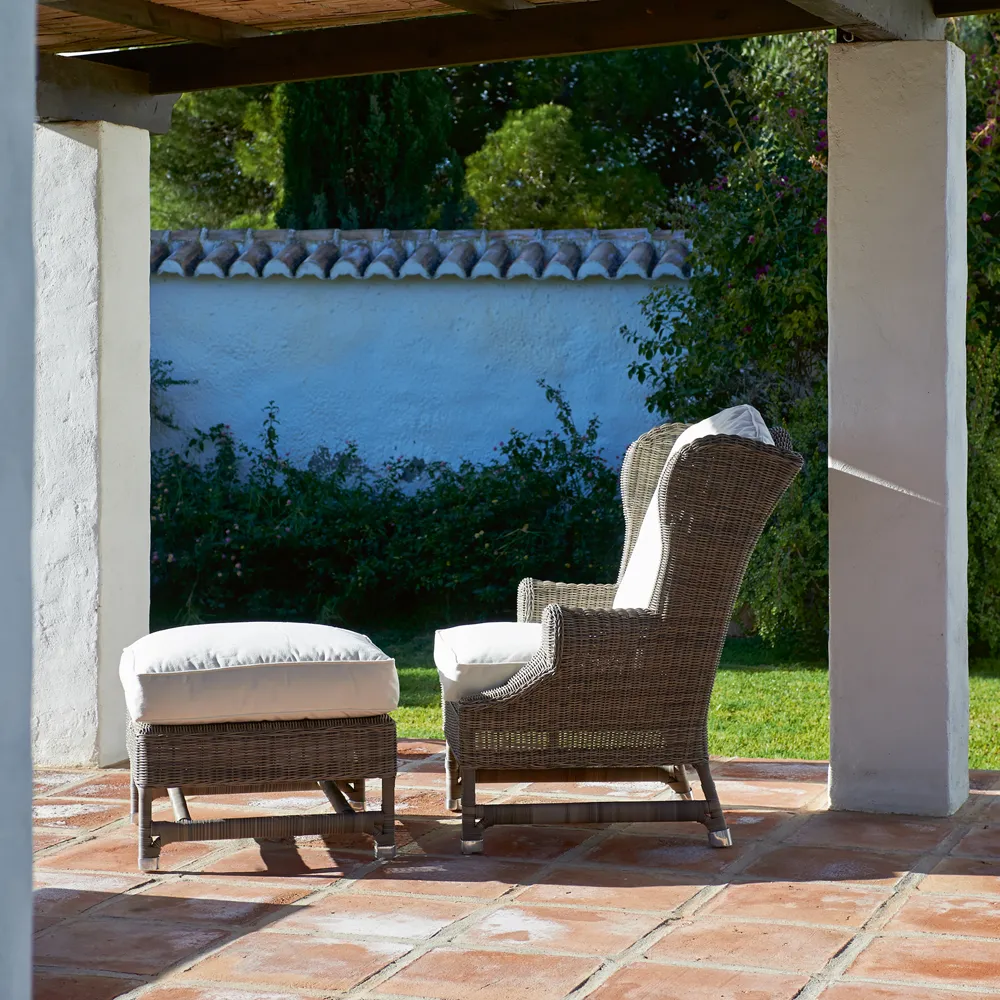 Nicolas footstool artificiel rattan