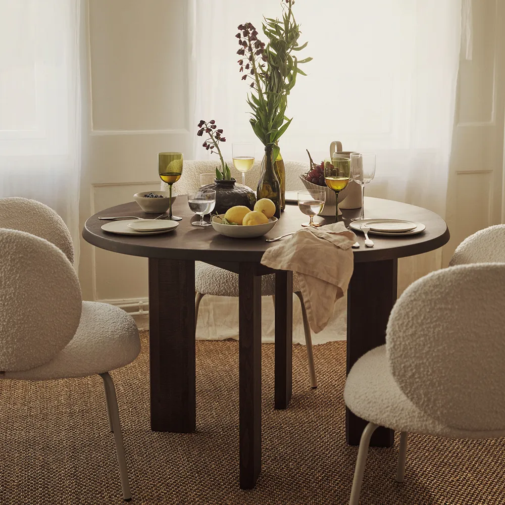 Tarn Dining table 115 cm - Dark Stained Beech