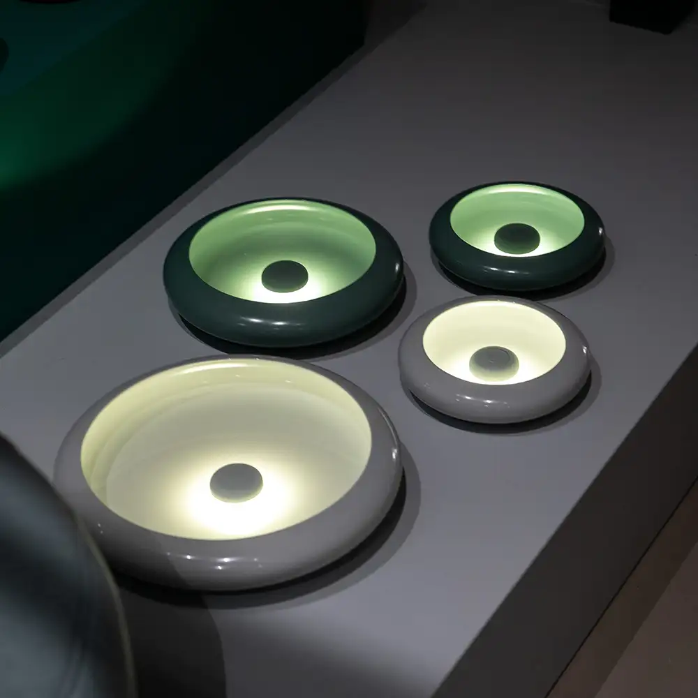 Oloha Small Lobby Red 