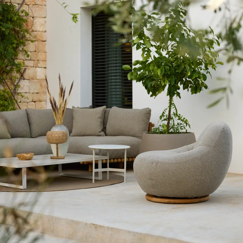 Gem lounge chair m/teak swivel Light brown, Rise