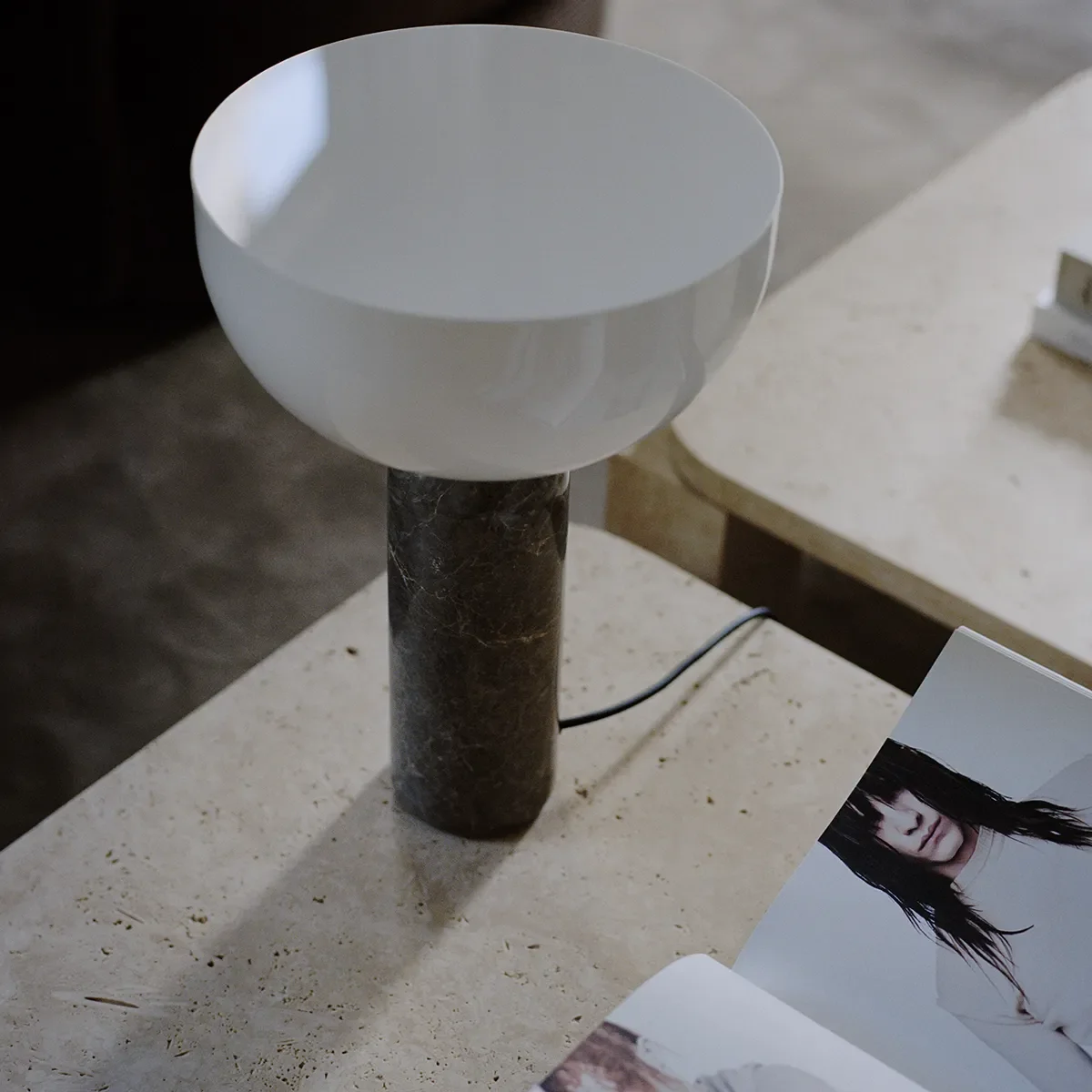 Kizu Table Lamp Large Black Marble EU