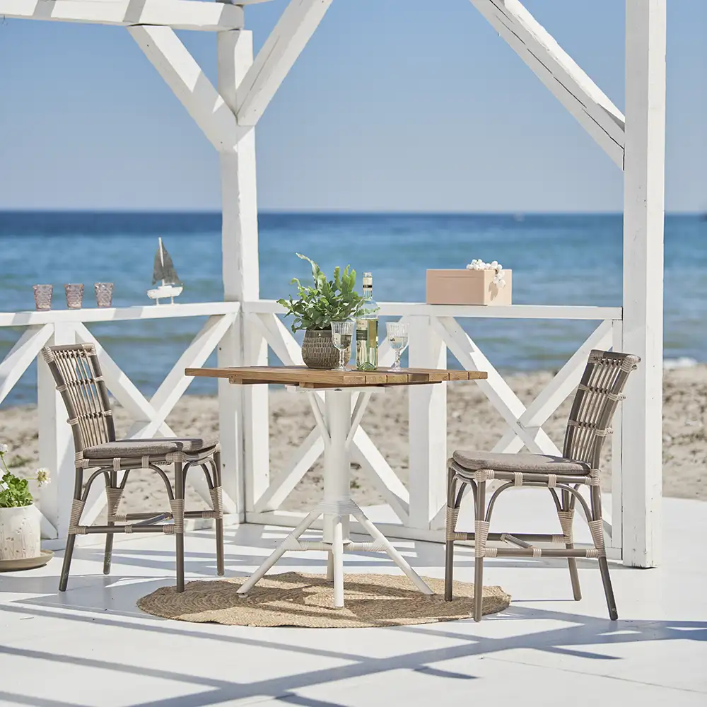 Nicole Café table 70x70 cm