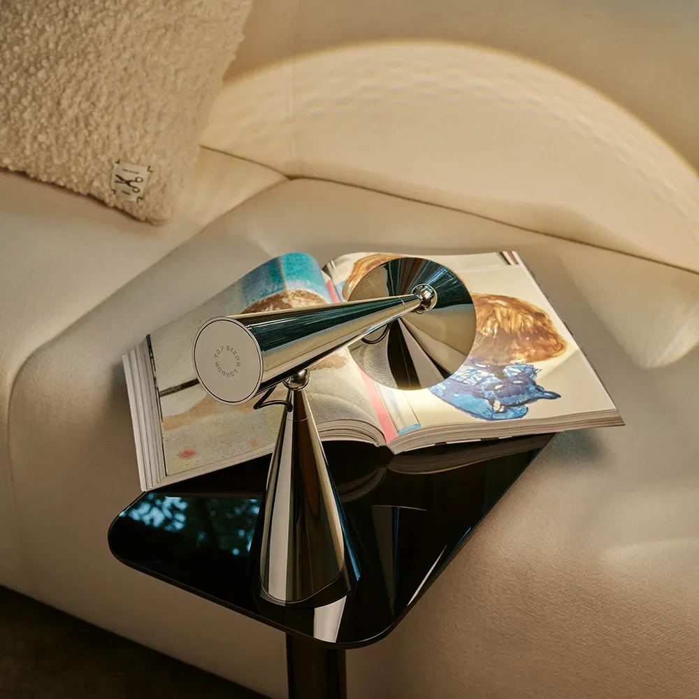 Pose Task Light LED Silver