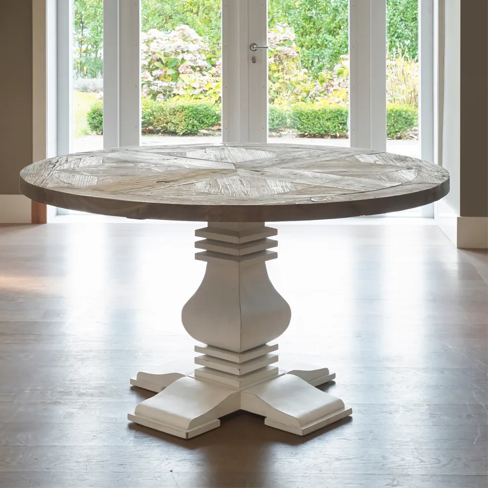 Crossroads Round Dining table Ø140 cm