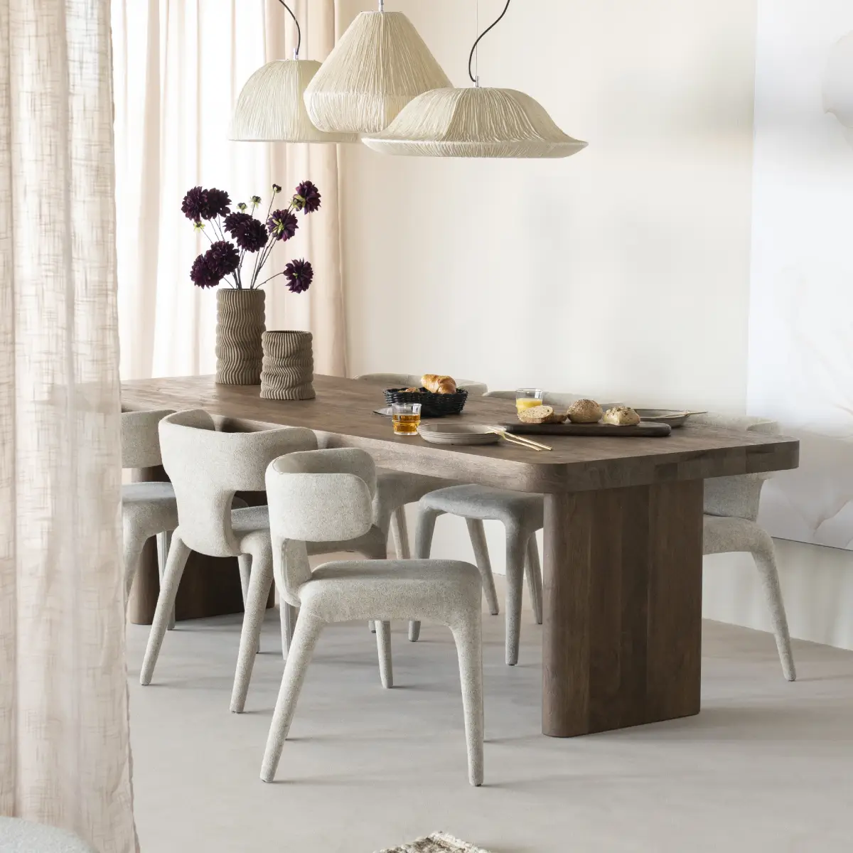 Edward Dining table 240x100 cm