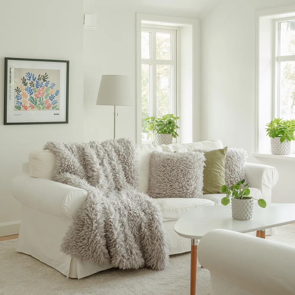 Wooly Blanket Silver