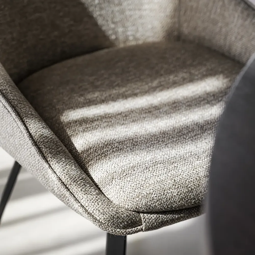 Alison dining chair darkbeige fabric/black metal legs