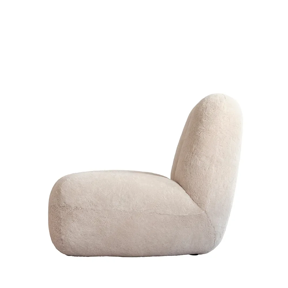 Toe Armchair - Sheepskin