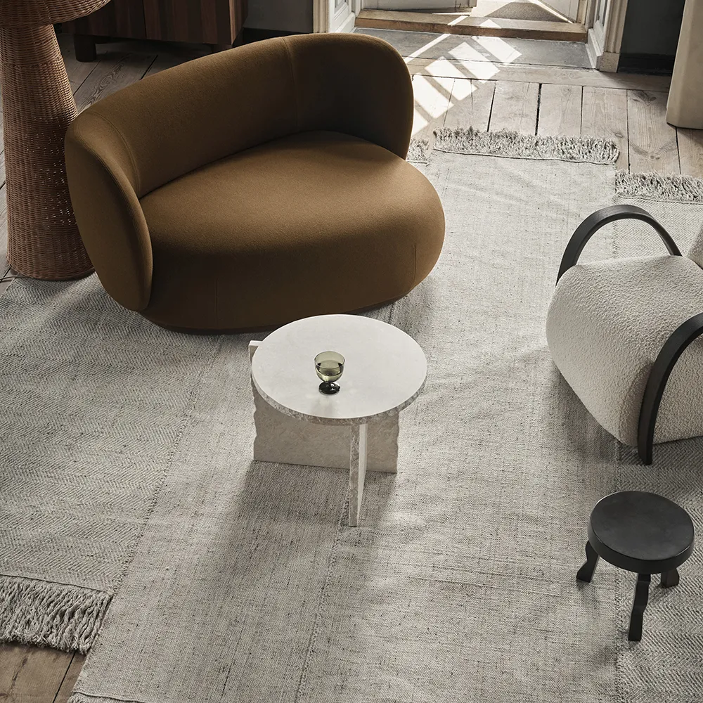 Mineral Sculptural Table - Bianco Curia