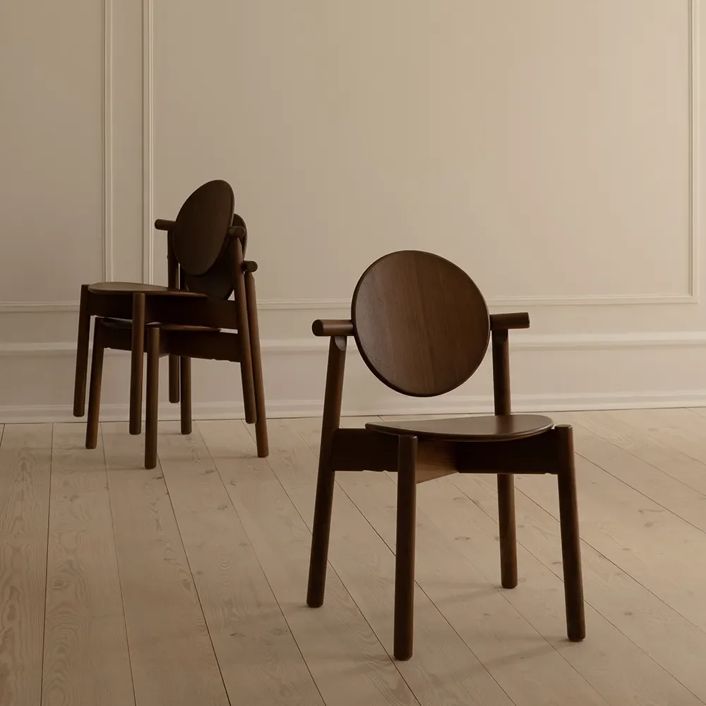 Dining Chair in Walnut Heiko