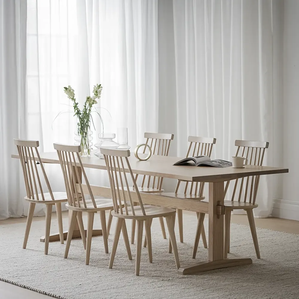 Lotta spindle chair white pigmented