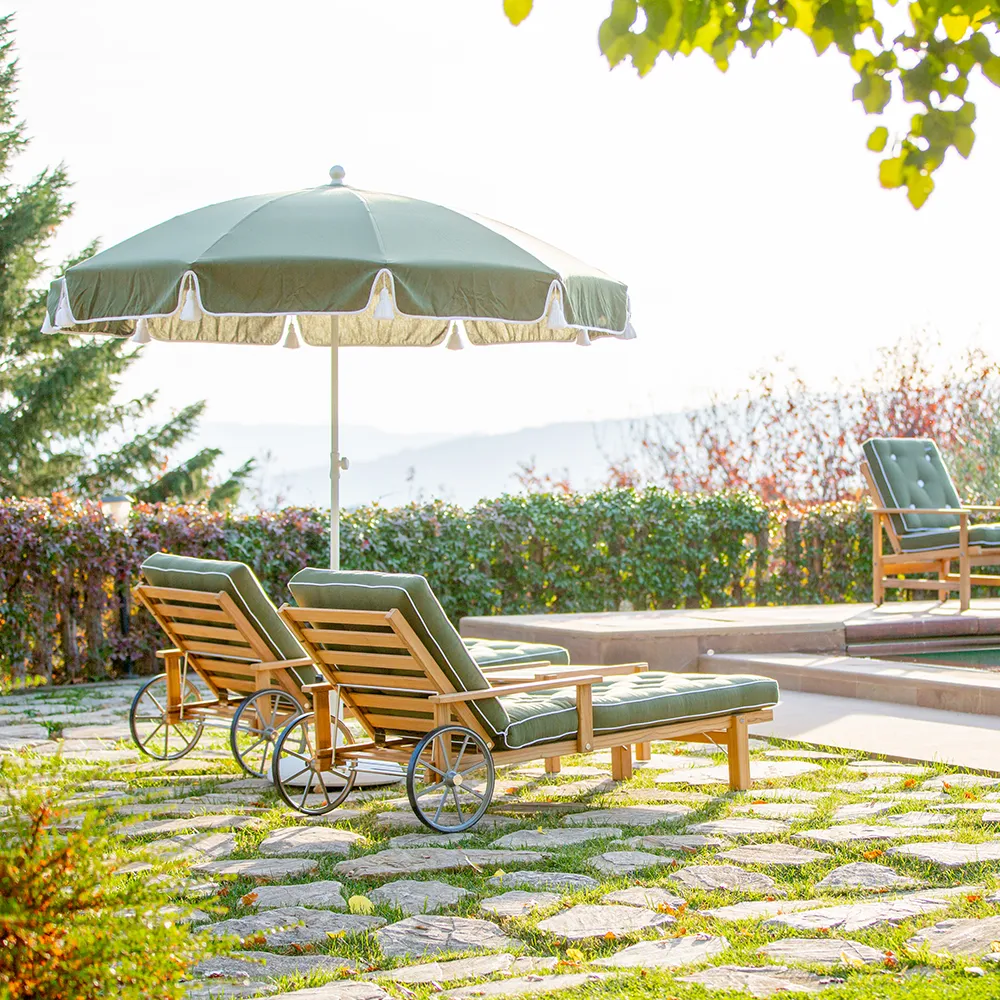 Sunbed With Armrest Teak