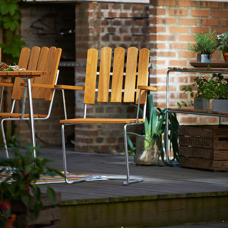 Table W30 84 X 92 Untreated Teak / Hot dip galvanised Stand Stand