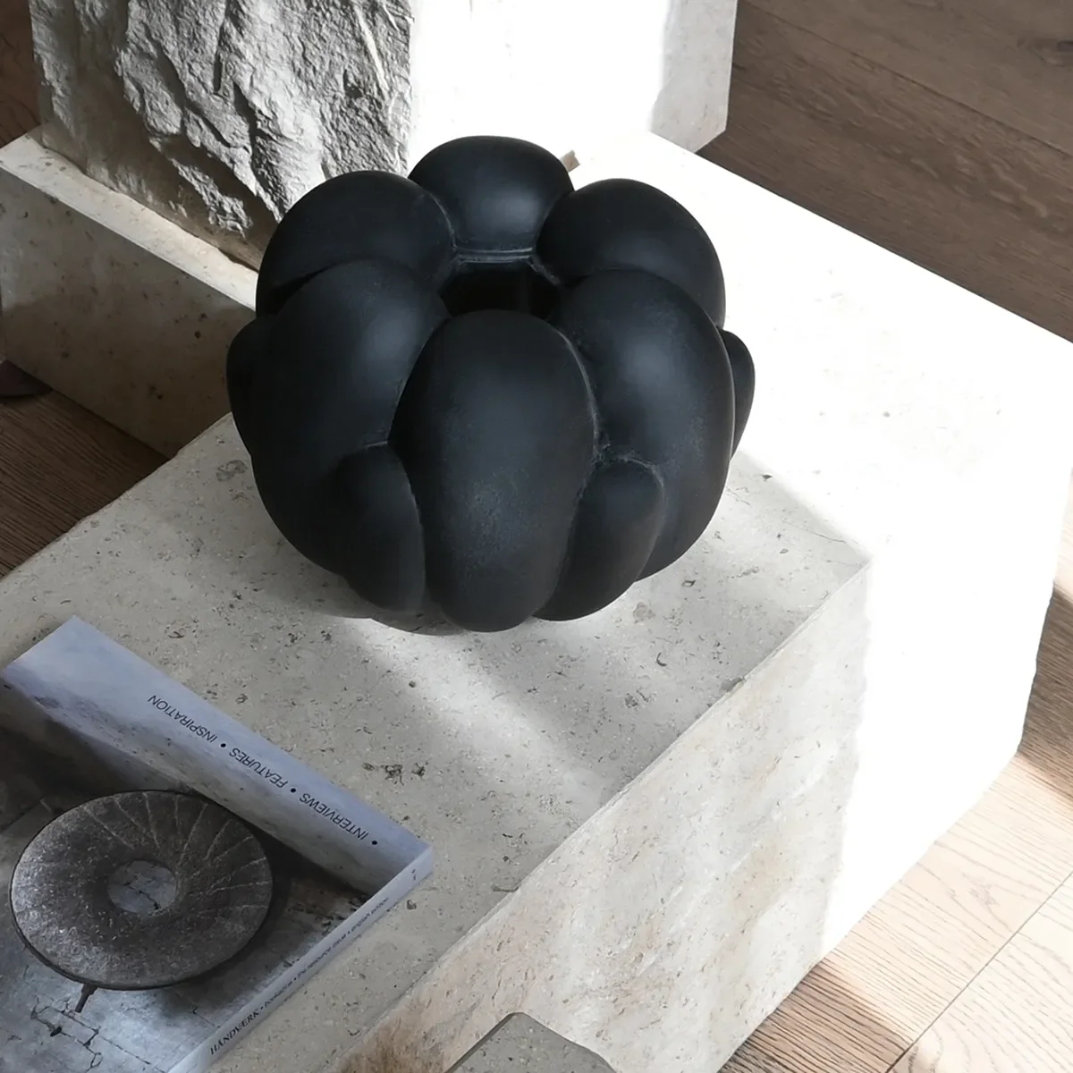 Handmade Vase Bloom Petit Black H18 cm